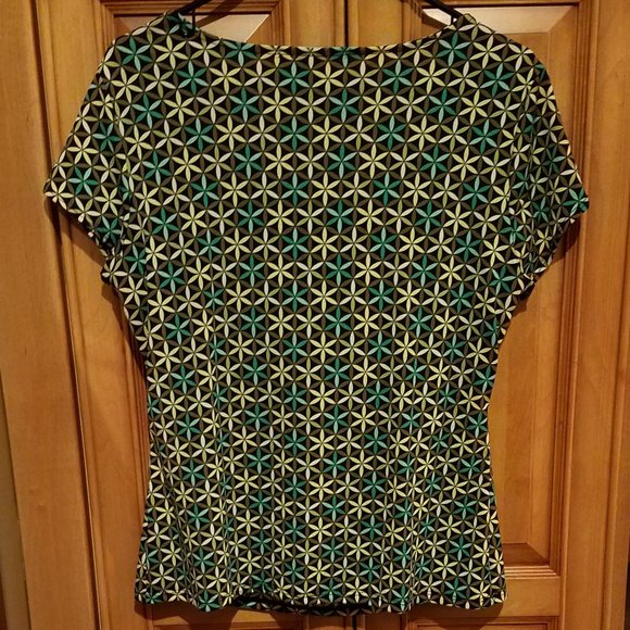 Layered-Look, Kaleidoscopic Blouse - Picture 3 of 4